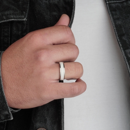 Men's Band Ring
