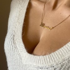 Carrie Necklace - Thumbnail Model